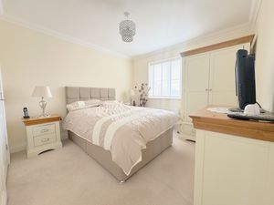 SYCAMORE MEWS- click for photo gallery